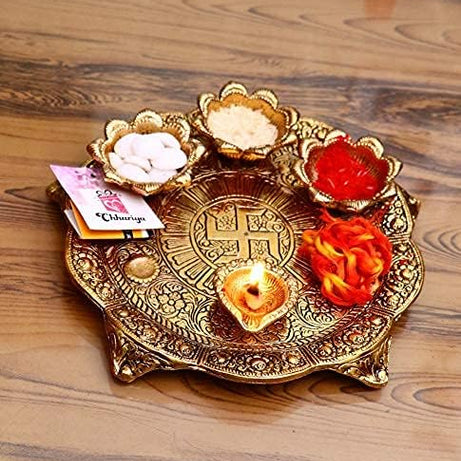 Chhariya Crafts Metal Pooja Thali with Diya for Home and Office Temple Puja Item (1 Pieces, Gold)