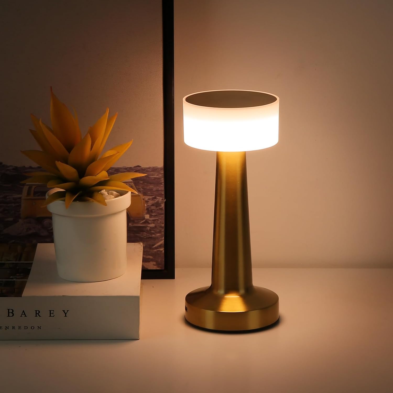 NYRWANA Table Lamp | 2000 mAh Battery | Lamps for Home Decoration, Reading Light, Lamp for Bedroom, Table Lamp for Bedroom, Stepless Dimming, 3 Colour Touch Control - Metal (Gold)