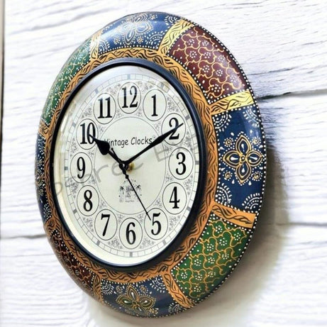 Vintage Clock Wooden Hand-Painted Wall Clock / 1 Year Warranty / with Seconds Needle / English Numerals-Analog