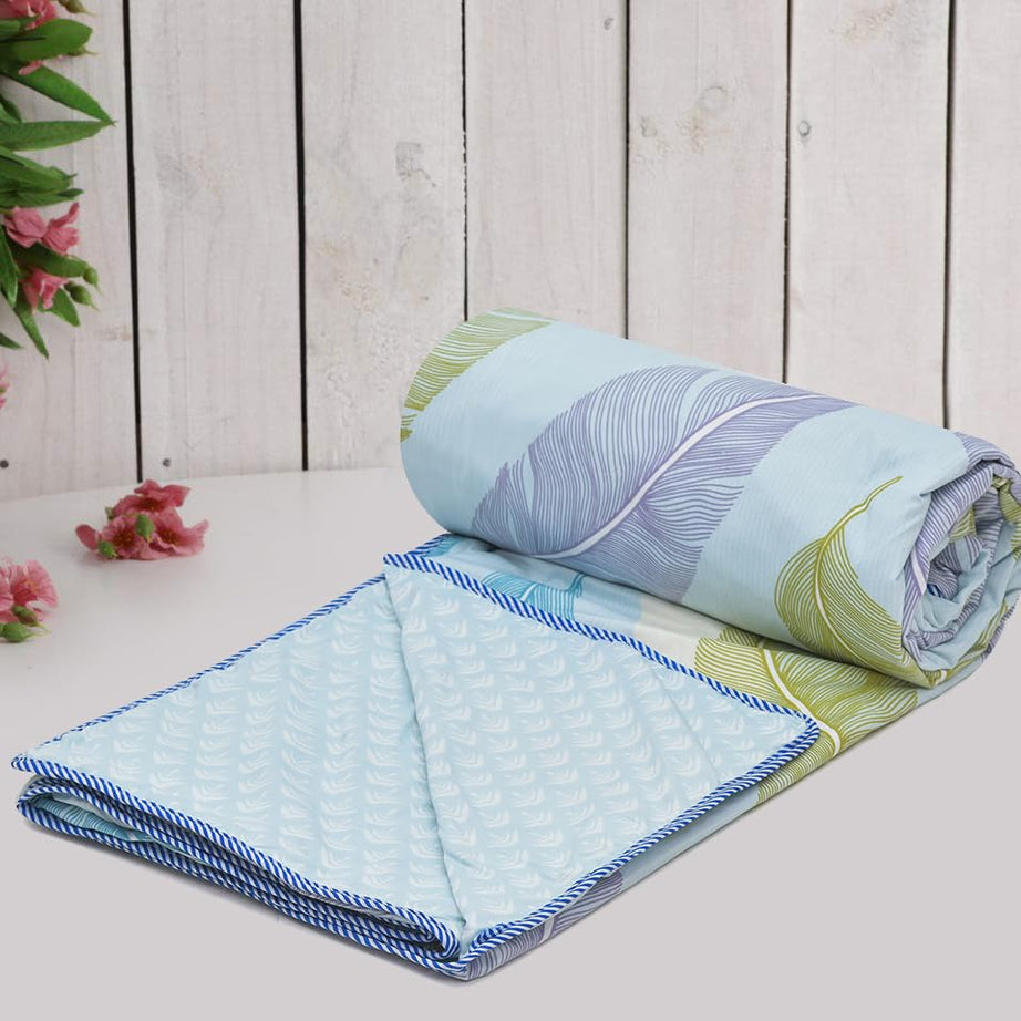 Amazon Brand – Umi Super Soft Brushed Microfiber Cotton 3 Layer Breathable Double Dohar Lightweight Summer Blanket Dohar 84X96(Inches) 213X243(CM) Flannel Dohar Throws for Bed (Blue leaf)