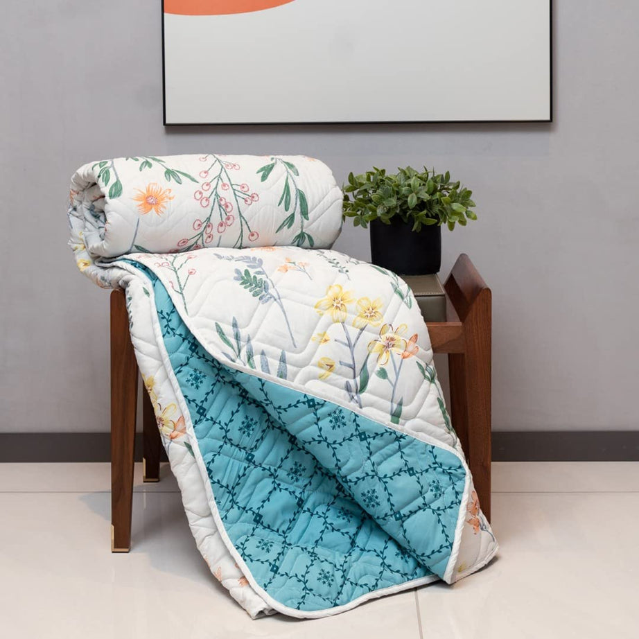 Urban Space Double Bed Comforter 120 GSM Microfiber 3 Layered Quilt Dohar Soft Lightweight Reversible Printed AC Blanket Double Bed for All Season (France - 220cm x 240cm)