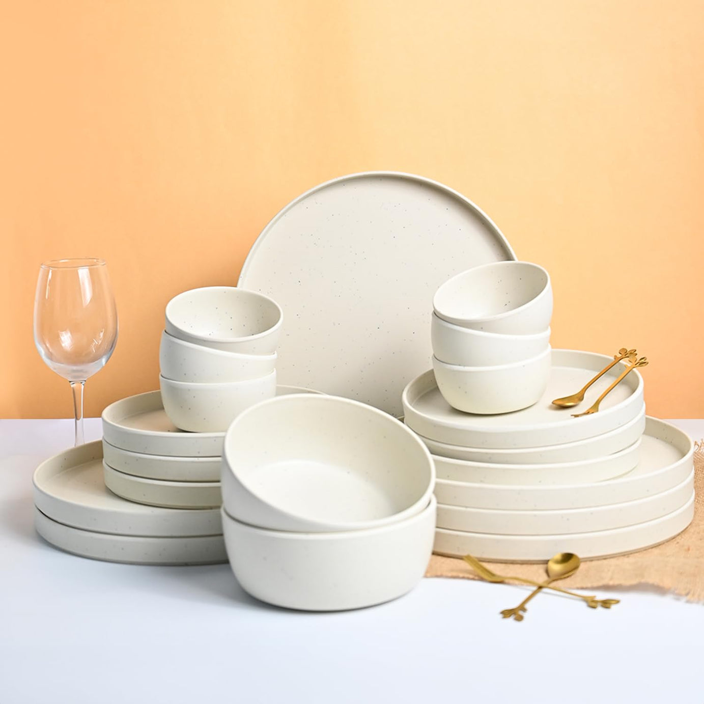 MARKET99 Minto Cream Sparkle Dinner Set of 20-6 full Plates, 6 Quarter Plate, 6 Soup Bowl & 2 Serving Bowl for Families, Daily Use, Parties, Unbreakable, Kid Friendly