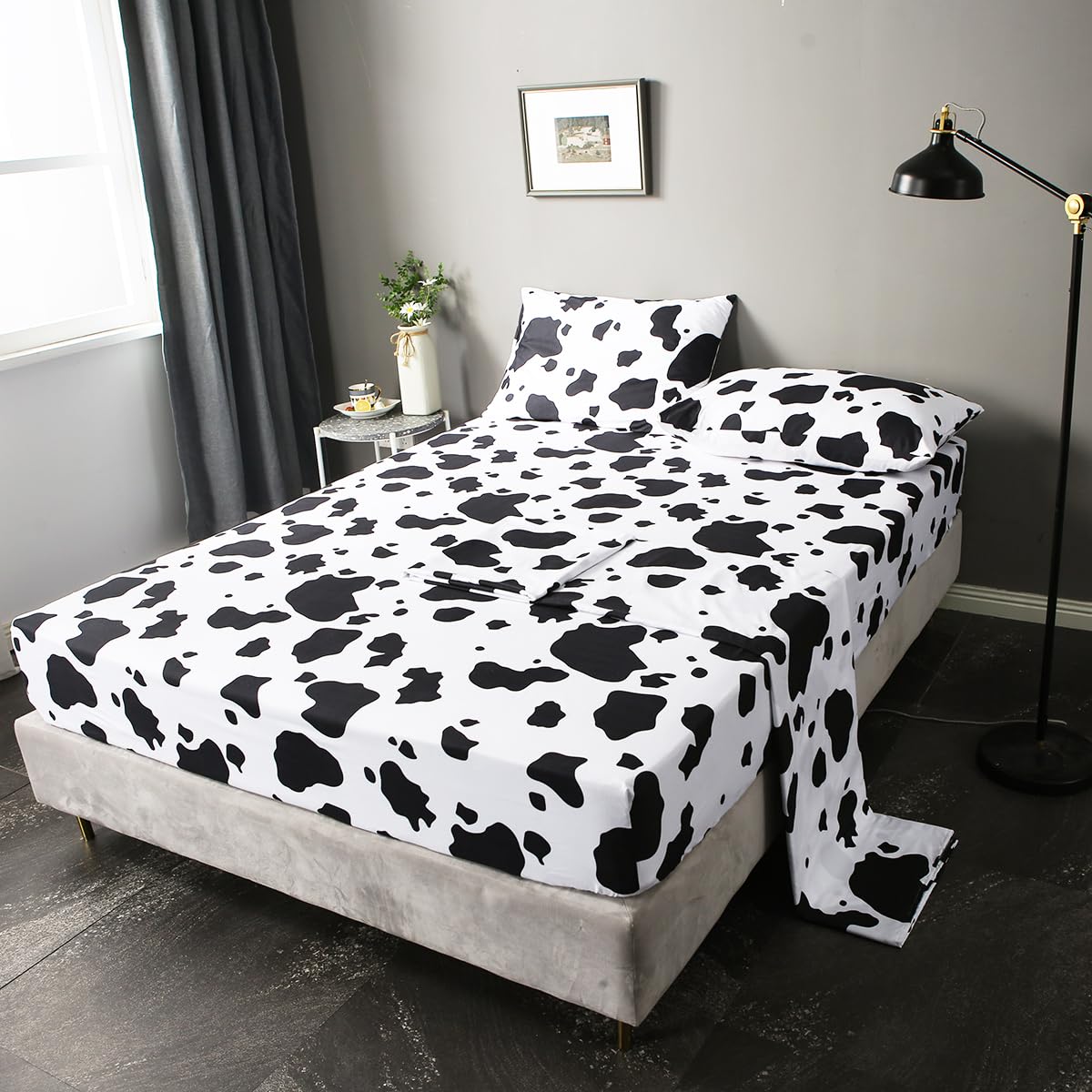 WINLIFE Cartoon Cow Print Sheet Set Black White Milk Cow Sheets for Kids/Toddler/Boys/Girls Bed Sheets (1+ Fitted Sheet, 1+ Flat Sheet, 2+ Pillowcases), Queen