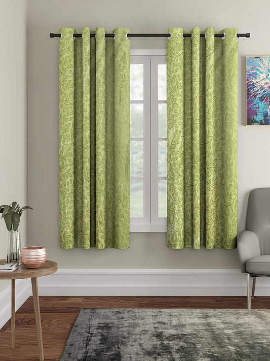 Cortina 2 Piece Leaf Design Panel Eyelet Polyester Window Curtains - 5 Feet, Green