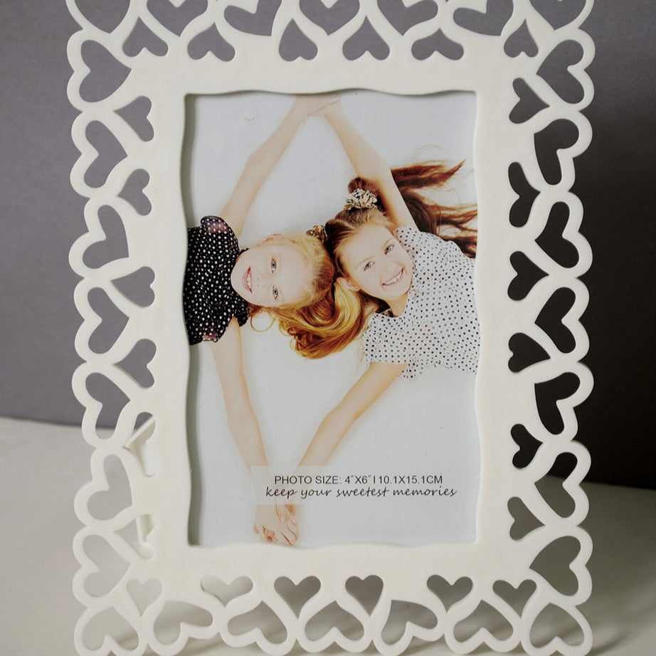 Art Street Decoralicious White Heart Photo Frame/Wall Hanging for Home Décor - 4x6 Inches