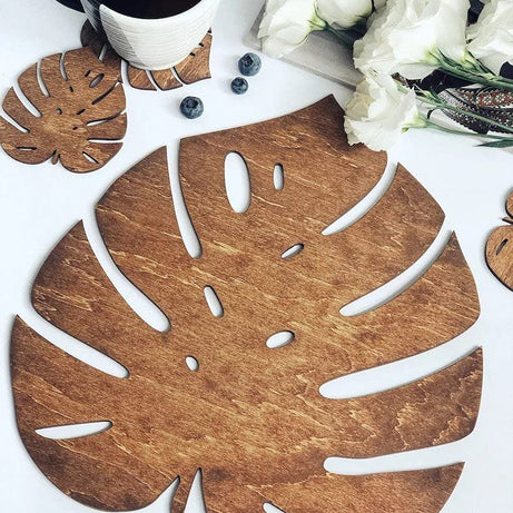 FUN RUN Bamboo Leaf Trivet Mat Set Multi Function Kitchen Bamboo and Wood Non-Slip Insulation Table Mat Hot Pads Tool for Hot Dishes/Pot/Bowl/Teapot/Coaster/Hot Pot Holders. (19*19 6 pcs)