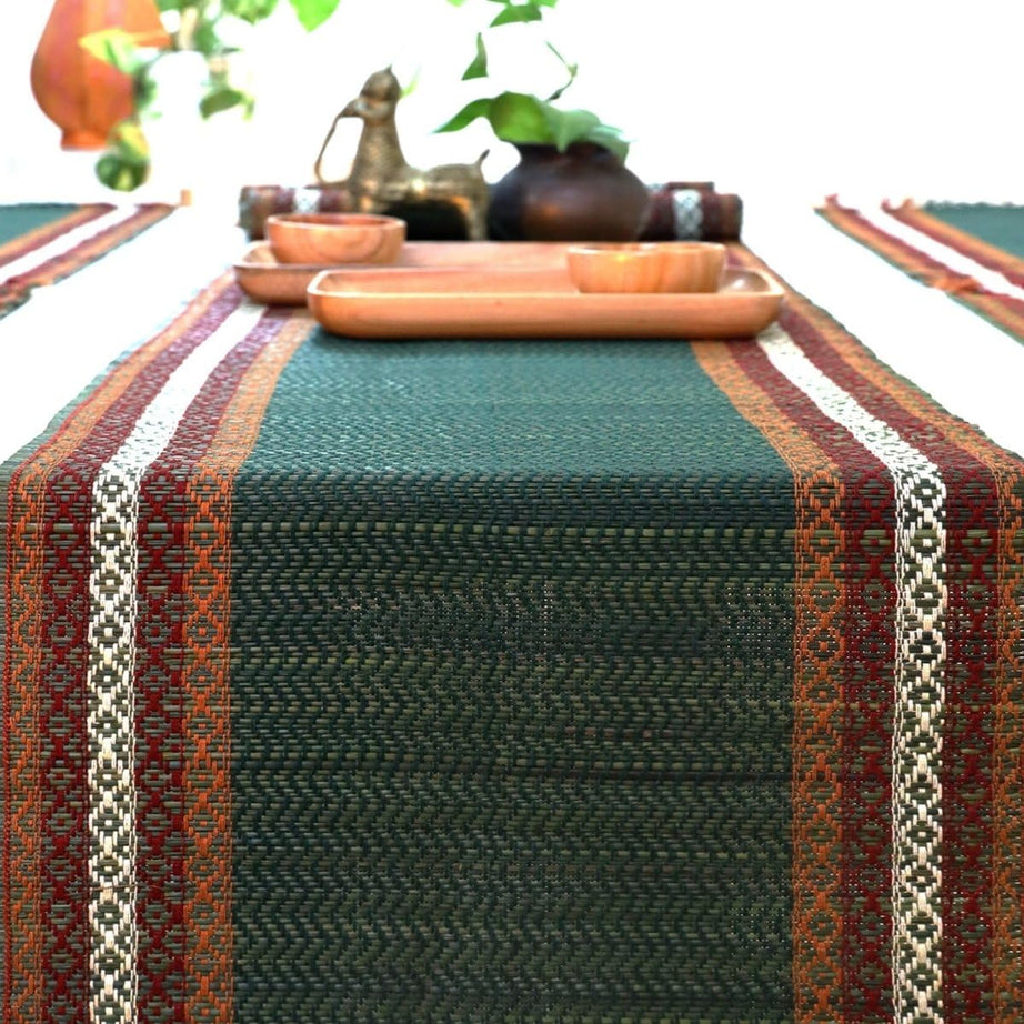 Peepul Tree Handmade Dining Table Runner | Sustainable Elegance handcrafted from Eastern India's Indigenous Grass | Non-Slippery Heat-Resistant Eco-Friendly Tableware (Green)