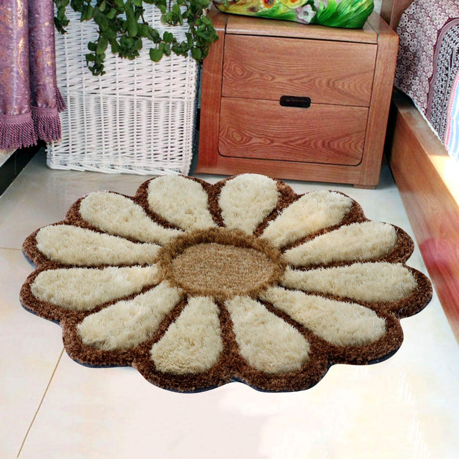 JBG HOME STORE Sunflower Shape Doormat for Entrance & Bedroom - Carpet Multipurpose Bedside Runner for Home - Microfiber Modern Stylish Rugs for Living Room Office & Kitchen, 30 x 30 Inches, Cream