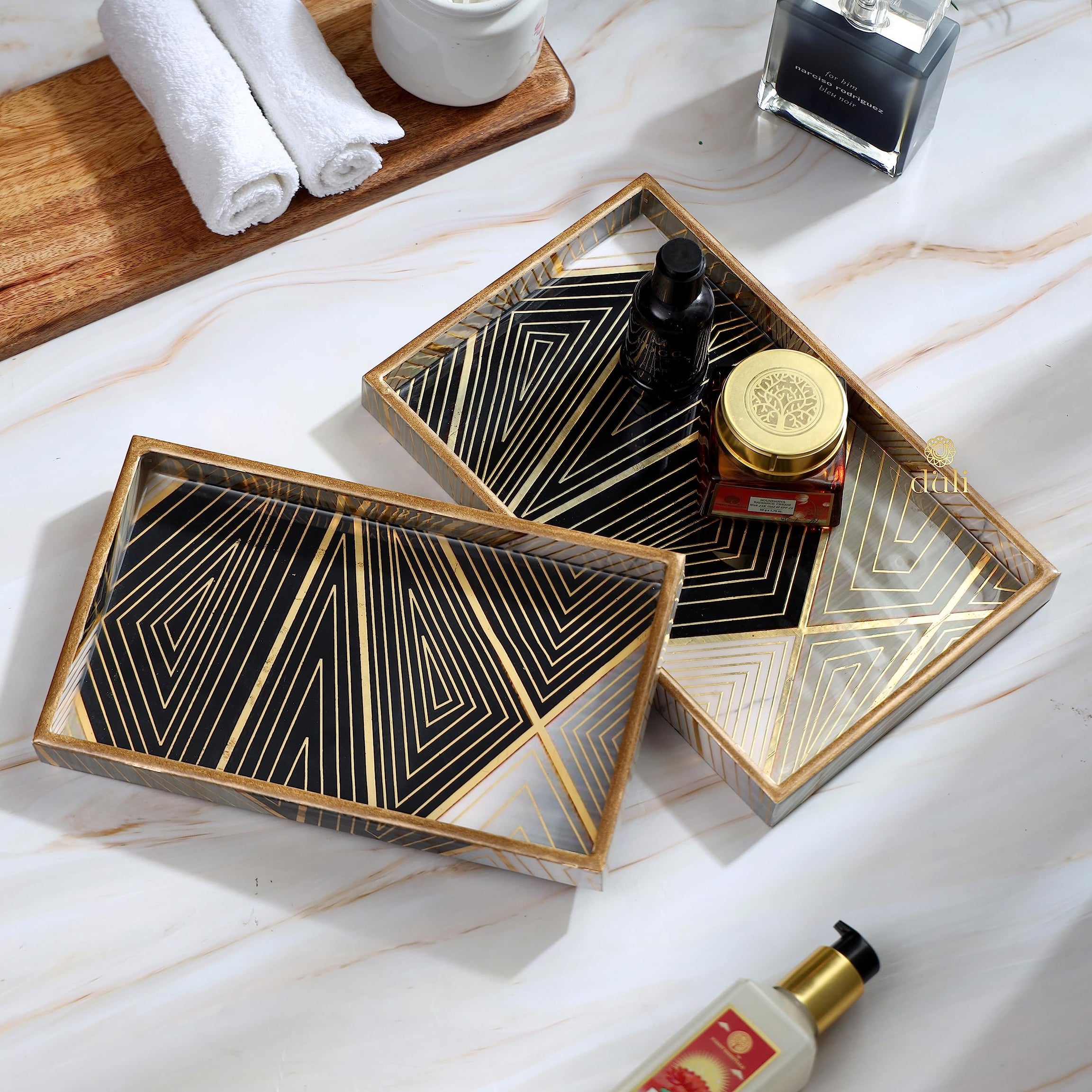 DULI Set Of 2 Mdf Wood Square Trays Enamel Coated|Rectangle Trays Set Of 2|Serving Trays|Wooden Tray|Kitchen&Dining Decorative|Resin Tray|11X7 & 10X6 Inches (Setof2Rct: Geometric)